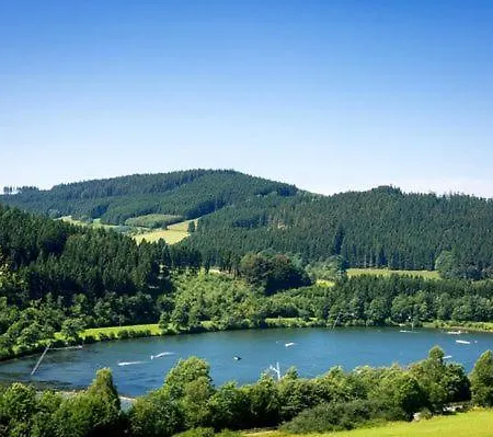 Διαμέρισμα Maisonette-wohnung Mit See-& Bergblick, Sauna *