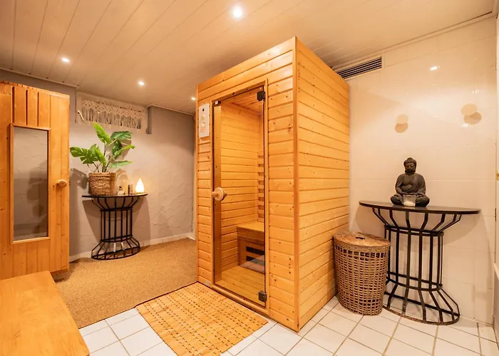 Maisonette-wohnung Mit See-& Bergblick, Sauna Appartement *